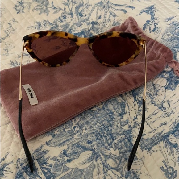 Miu Miu Tortoise Shell Authentic Sunglasses - Picture 11 of 14